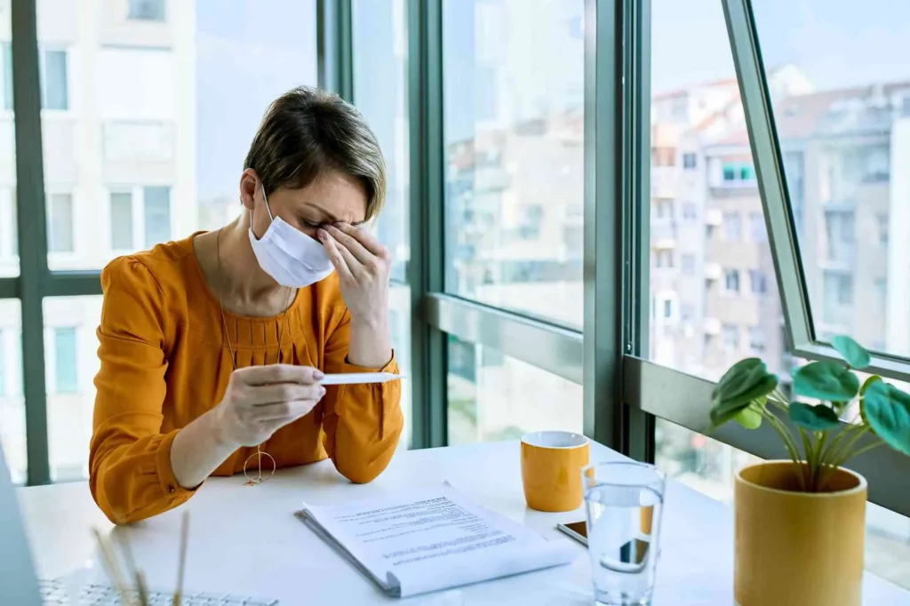 Sick Leave in UAE Labour Law: Rules, Pay (15/30/45), Medical Certificate & Dispute Guide