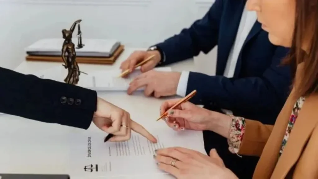 Divorce Lawyers