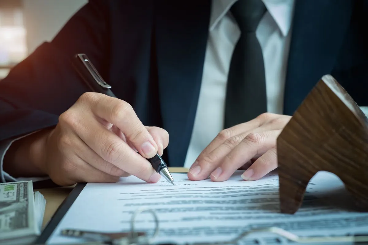 commercial transactions law uae
