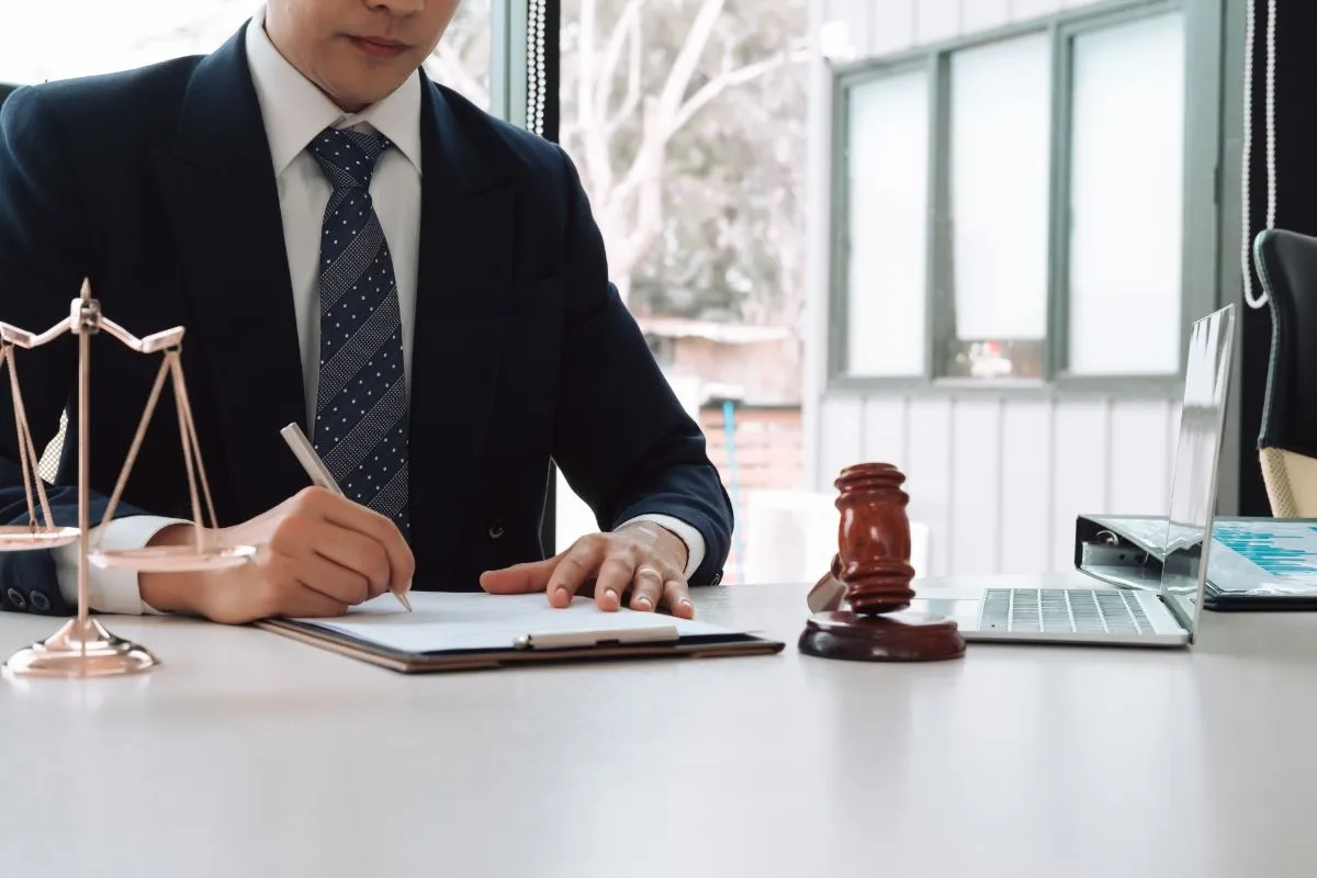 corporate law service