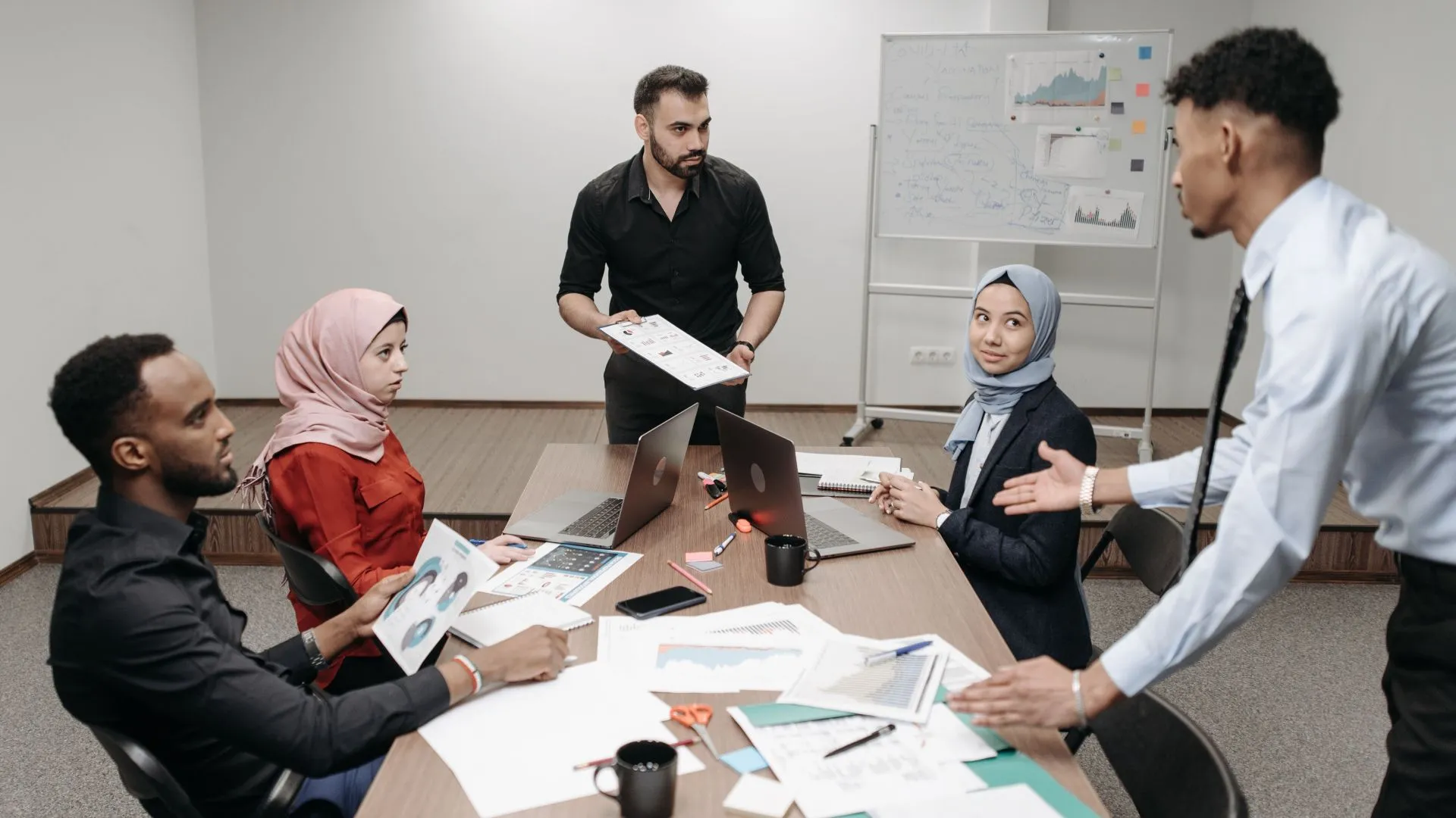 uae labour law unpaid leave