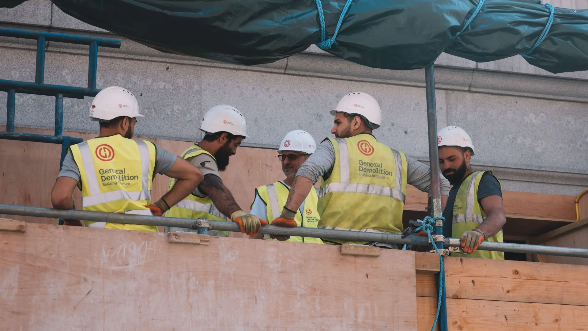 labour and employment law in uae