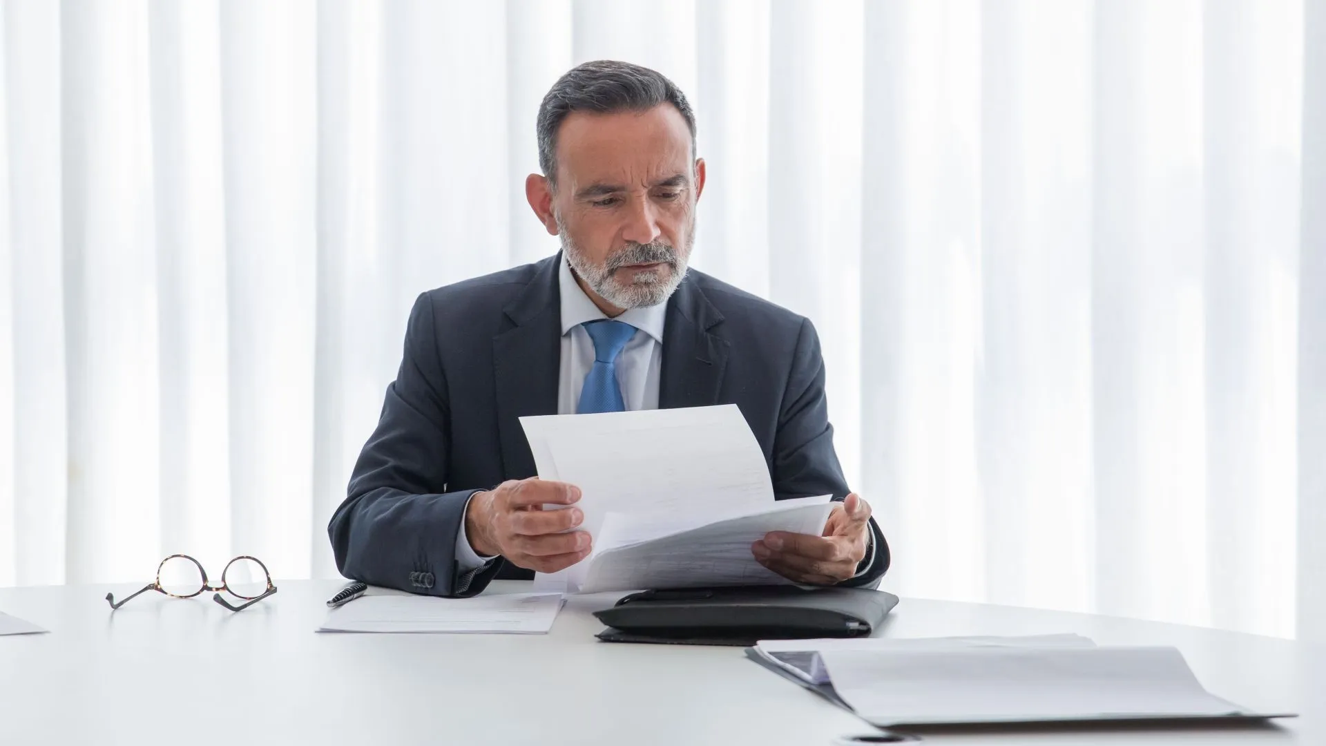 financial fraud lawyer in uae