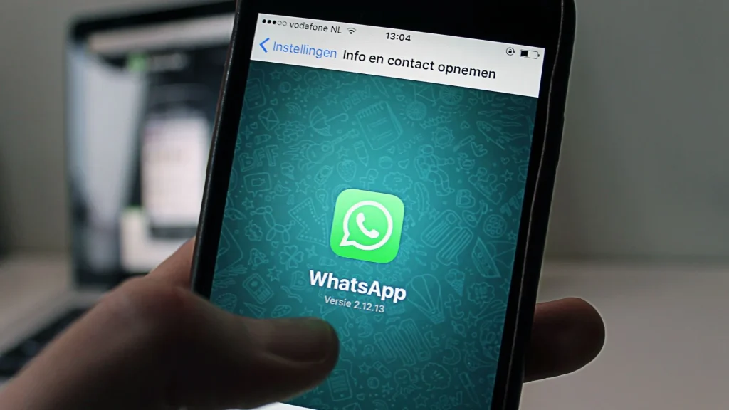 WhatsApp Legal Rules in the UAE