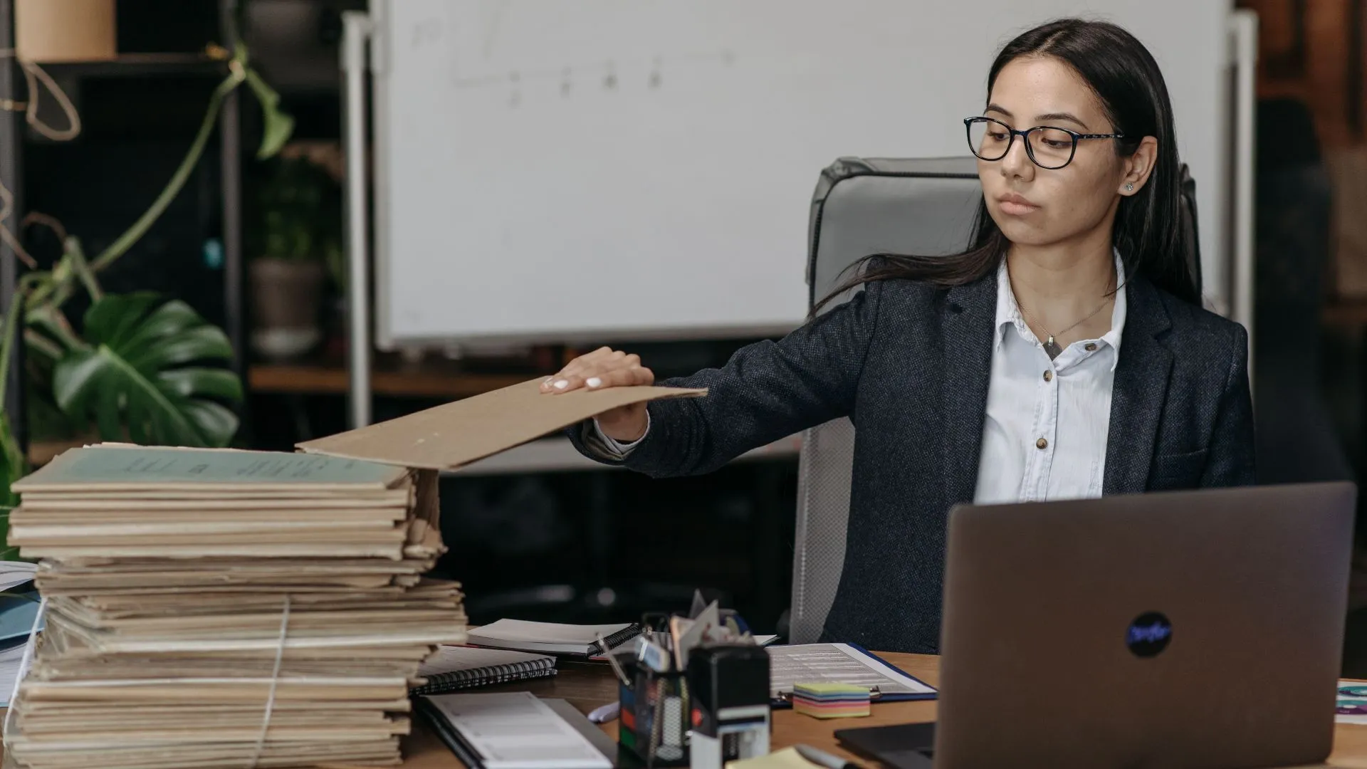 File a Complaint Against a Debt Collection Agency in the UAE