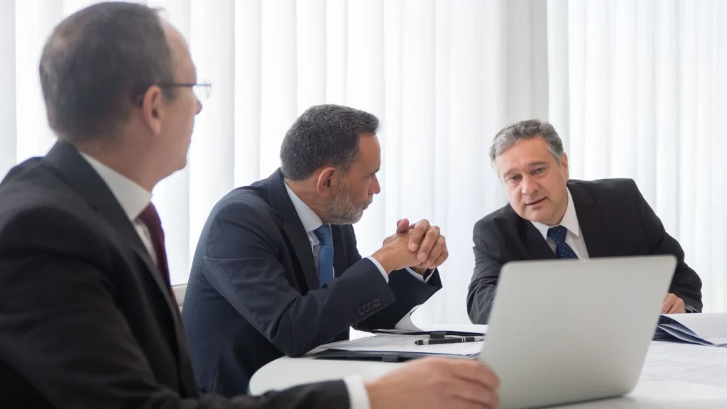 debt negotiation lawyers in the uae